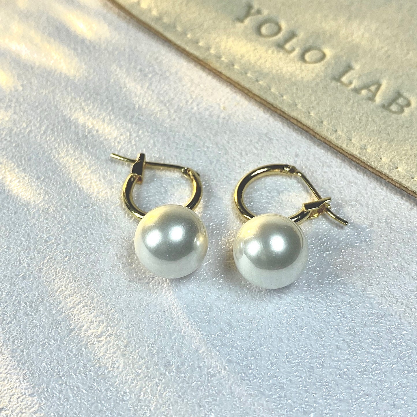 Classic Pearl Earring