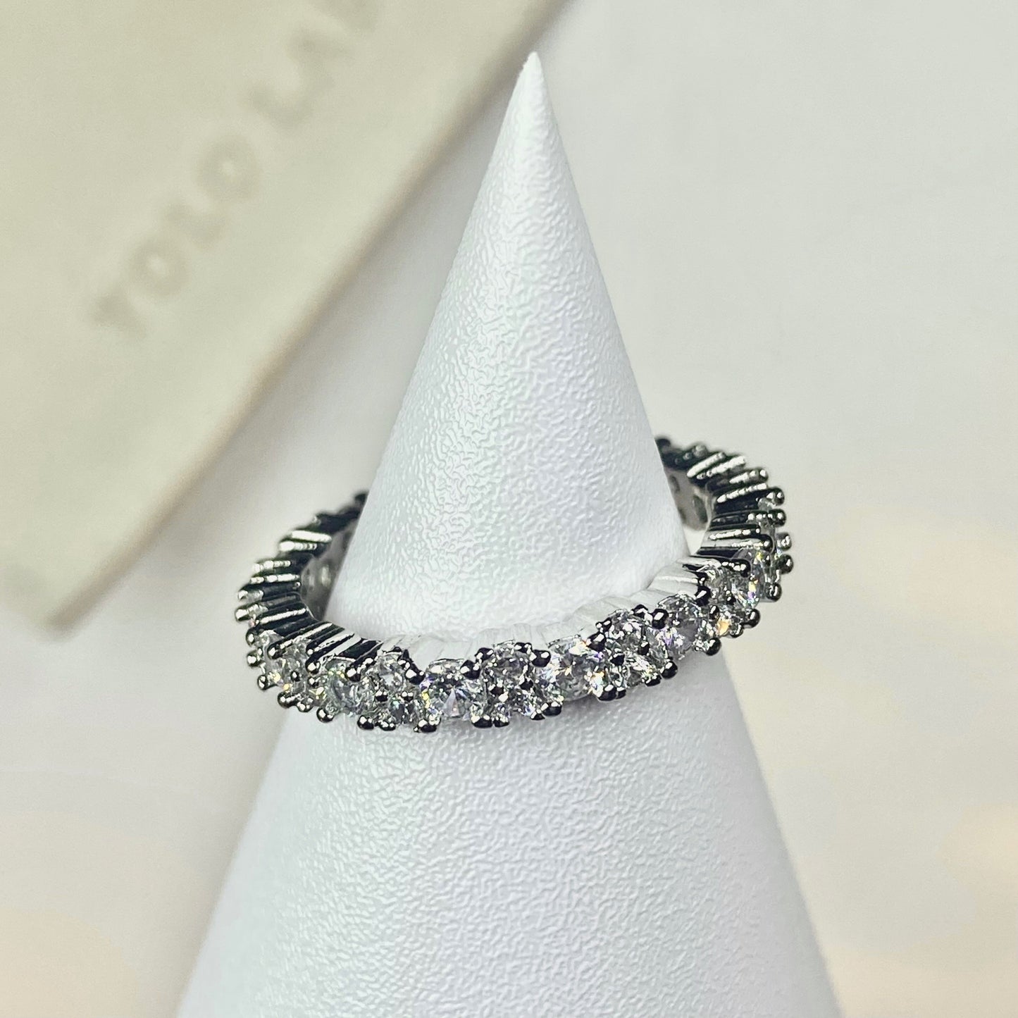 Sparkling Ring